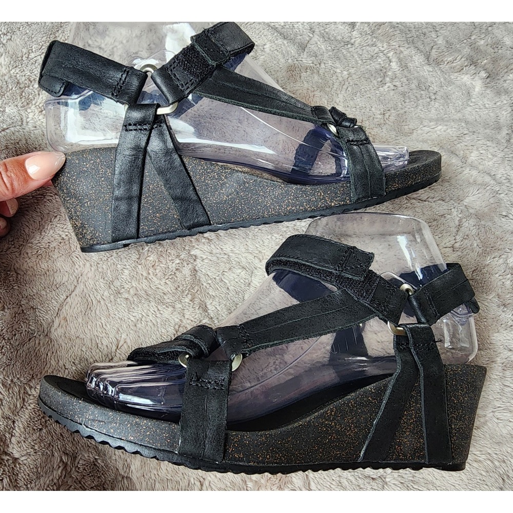 Teva Ysidro Universal Black Leather Cork Wedge Strappy Sandals Womens 7